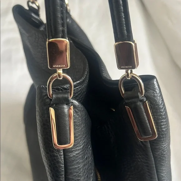 COACH Elegant Black Leather Tote Bag - Picture 10 of 12